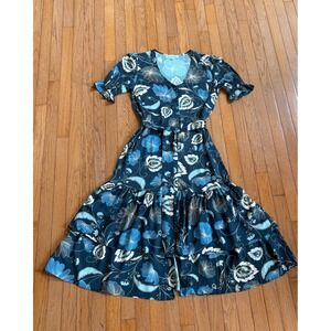 Tuckernuck Floral Willa Dress Tiered Peplum Ruffle Belted Small Blue Cottagecore